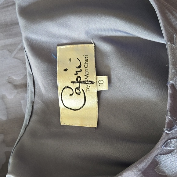 Formal Dress - Picture 5 of 7